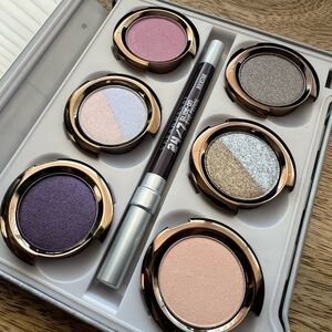 NEW! 🩷 Limited Edition The Great & Powerful Oz Glinda Palette